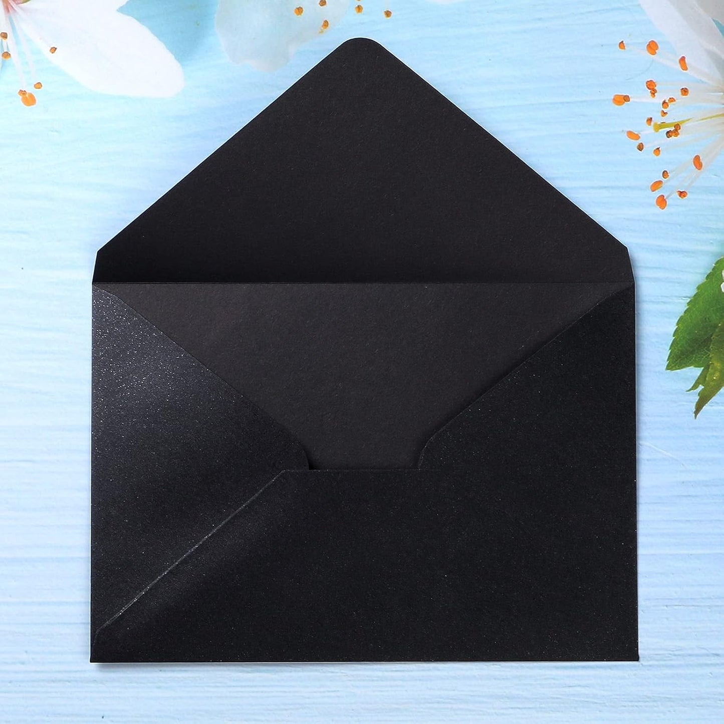 PONATIA 50 Pieces/Pack A7 Envelopes, 5.25 x 7.5'' Black Shiny Envelopes Perfect for 5x7'' Invitation Cards, Weddings Invitations, Photos, greeting Cards, Christmas Gift Cards