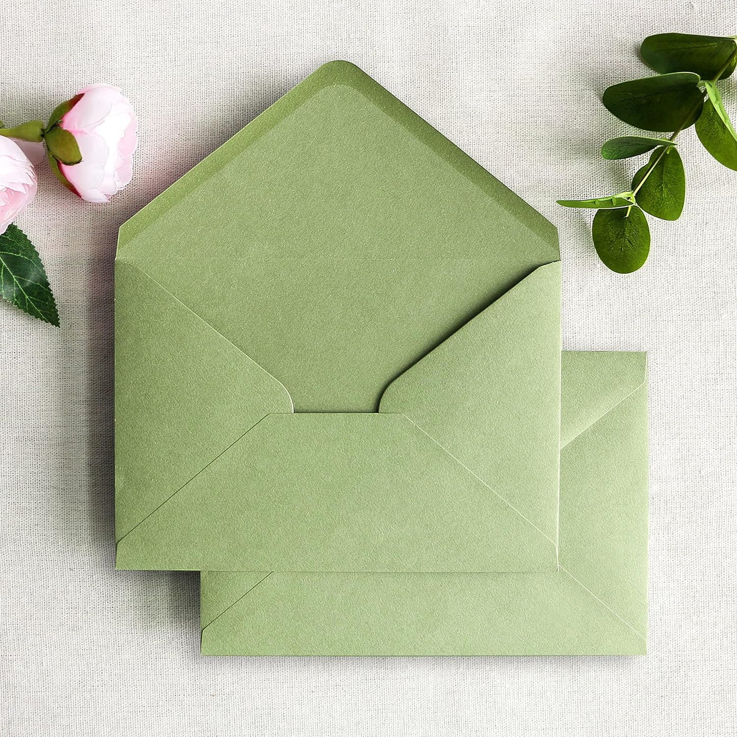 PONATIA 50 PCS/Pack A7 Envelopes, 5.25 x 7.48'' Sage Green Envelopes For 5 x 7'' Weddings Invitation Cards, Christmas Gift Cards, Acrylic Invitations, Photos and Any 5x7 Inserts